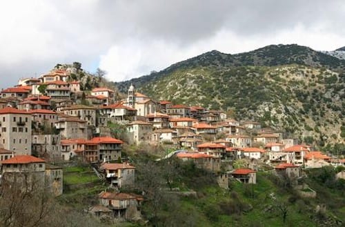 Dimitsana, un sugerente pueblo de la Arcadia Dimitsana, un sugerente pueblo de la Arcadia