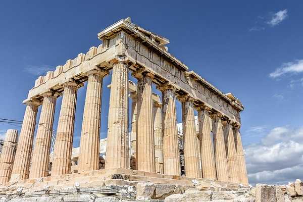 Partenón en la Acrópolis de Atenas