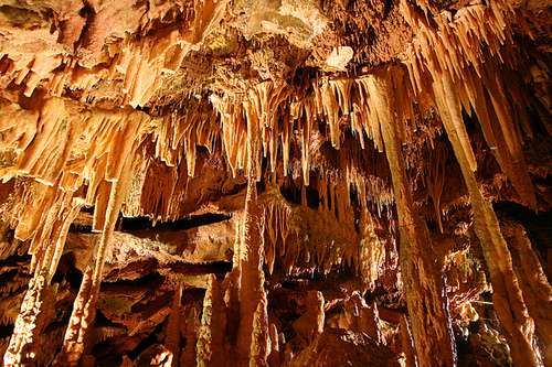 Visitar las Cavernas de Laconia