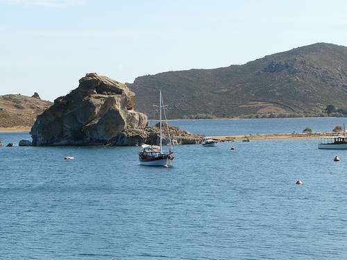 La mitica roca de Kalikatsou, en Patmos