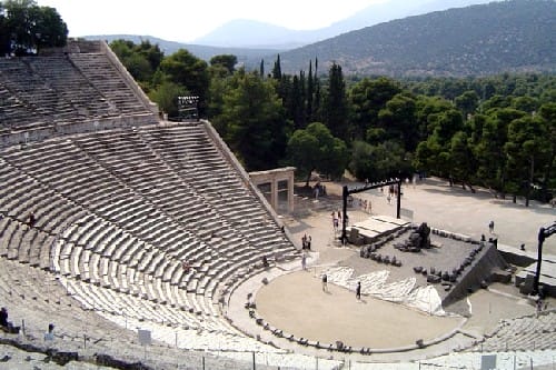 Viajar en coche de Atenas a Nafplio Viajar en coche de Atenas a Nafplio